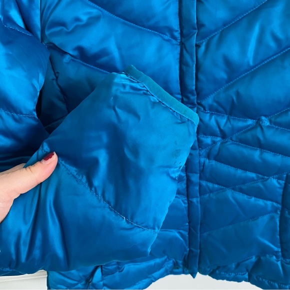 The North Face 550 Fill Puffer Coat - Picture 7 of 8